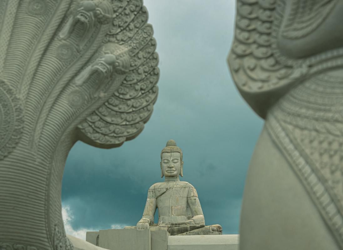 វត្តភ្នំស្វាយ, ភ្នំឥសីបតមៈ